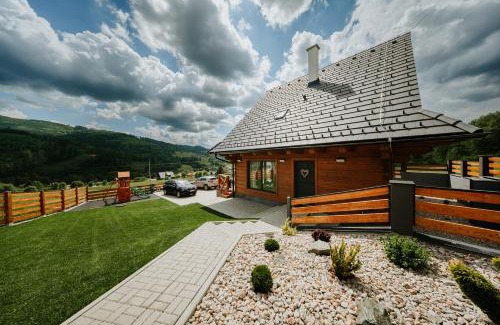 Benus Ski Chalet | Chata Azarka
