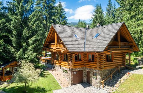 Dolny Kubin House | Chata Marína a Matej Kubínska hoľa