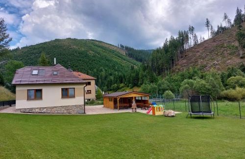 Vysna Boca House | Chata Pemmeva
