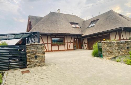gmina odygowice Villa | Chata pod strzechą w Beskidach