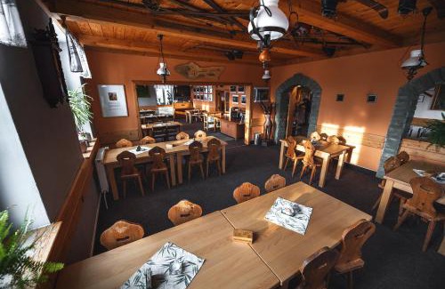 Mosty u Jablunkova Hotel | Chata Skalka