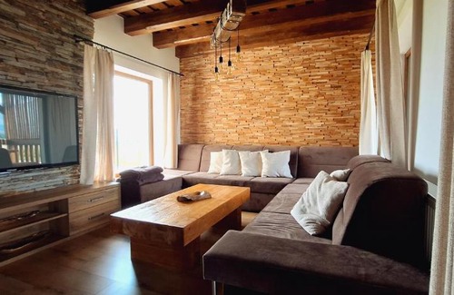 Velka Lomnica House | Chata Tatranka