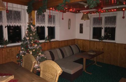 Chribska Cabin | Chata u koupaliště