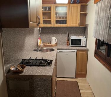 Sobekury Apartment | Chata u lesa