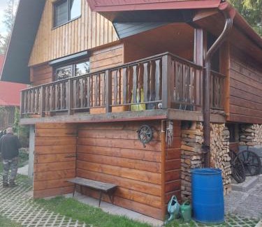Prostredni Becva Ski Chalet | Chata u lesa