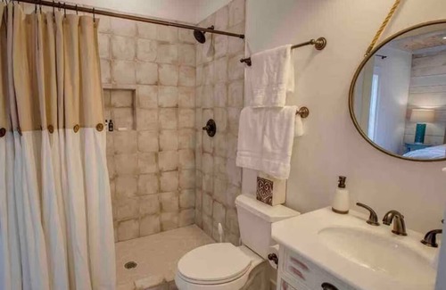 Scaly Mountain Cottage | Chateau Claret - Mountain Vineyard Getaway on the Highlands Plateau