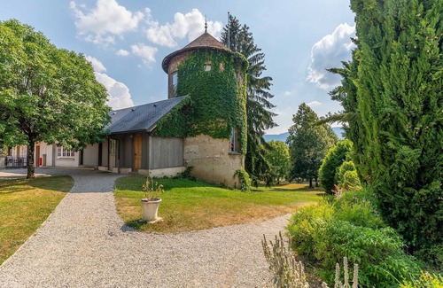 Chambery Apartment | Chateau dans les Vignes ! Dégustation de Vins