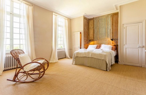 Livry Other | Chateau De La Serenite