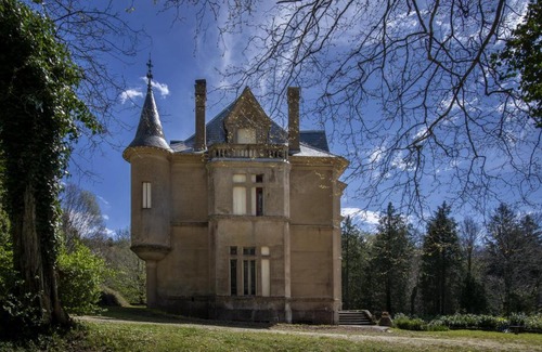 Saissac House | Chateau Le Camigne, vue Pyrenees