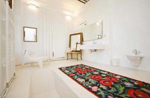 Kutna Hora District Hotel | Chateau Třebešice