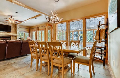 Mountain House Apartment | Chateaux DuMont 2724