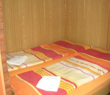 Buchlovice Cabin | Chaty u Loveckého zámečku