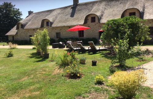 Locqueltas Apartment | Chaumière Vannes Golfe du Morbihan . Gite TY Plouz