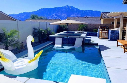 Desert Hot Springs House | Che Bella Resort-style Retreat w/ pool near Palm Springs, Joshua Tree, Coachella