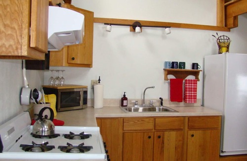 Fort Hill Cottage | Check back 1 March 2025 for updatesnnnn