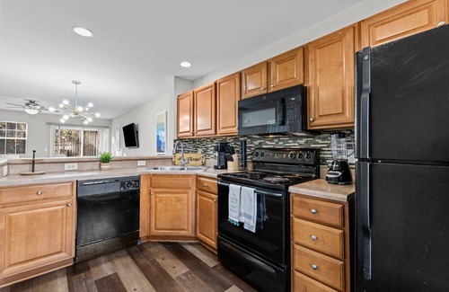 Northeast Raleigh House | Cheerful Abode