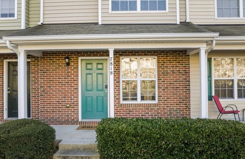 Northeast Raleigh House | Cheerful Abode