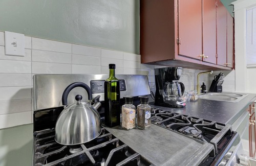 Midtown Apartment | Cheerful and Chic Upper Unit Close to Everything!