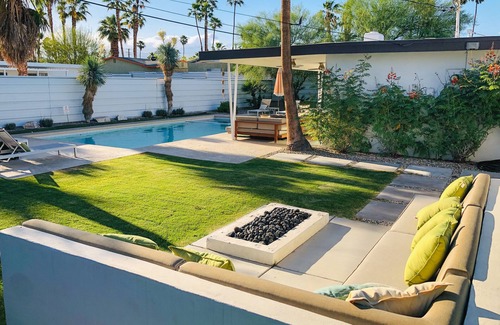 Sunmor House | Cheerful mid-century home w/private pool, spa, firepit & mountain views