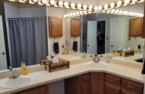 Cheyenne Meadows House | Cheerful Mountain View Townhome