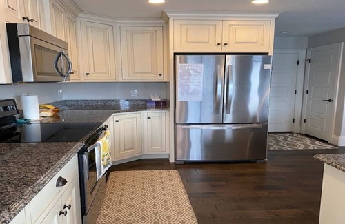Rock Springs House | Cheerful, spacious, sunny & comfy 4-bdrm home