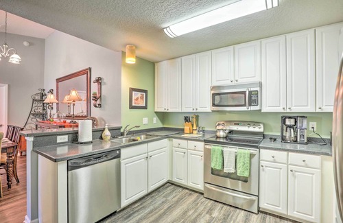 St. Johns Condo | Cheery Condo w/Community Pool & Waterslide!