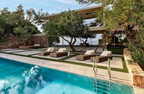 Pentati Villa | Chef included by Fantasia Villas: Villa RocknRolla in Corfu
