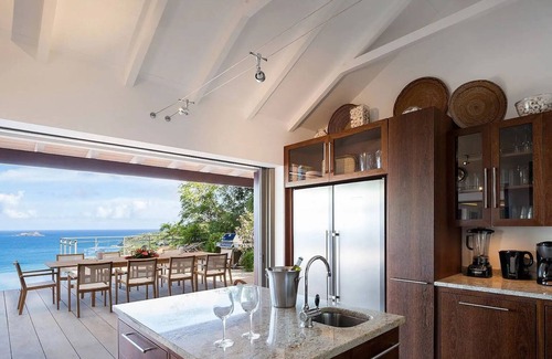 Anse de Lorient Villa | Chef included by Fantasia Villas: Villa Gearon