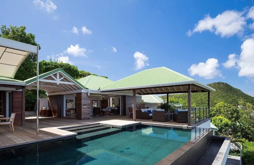 Anse de Lorient Villa | Chef included by Fantasia Villas: Villa Gearon