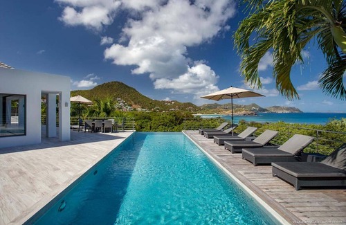 Anse de Lorient Villa | Chef included by Fantasia Villas: Villa Avenstar
