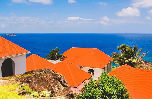 Mont Jean House | Chef included by Fantasia Villas: Villa Beverly