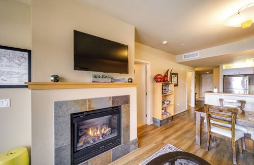 Chelan Apartment | Chelan Home: Views, Pool, Hot Tub, & Beach Access