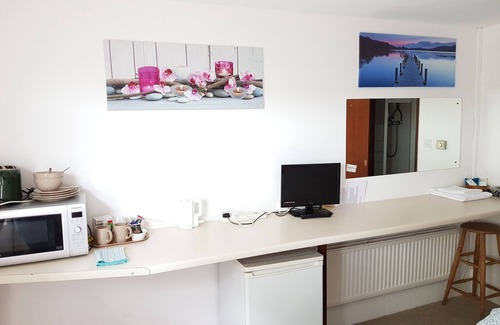 Marthall Bed & Breakfast | Chelford Guesthouse