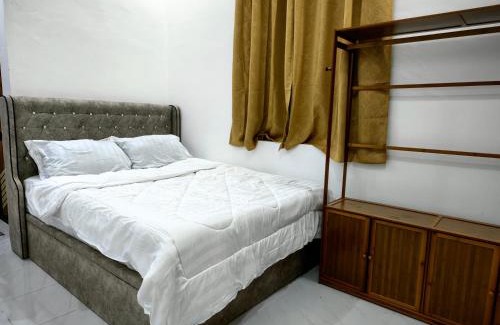 Kampung Gong Bayor House | Chempaka Suite Homestay