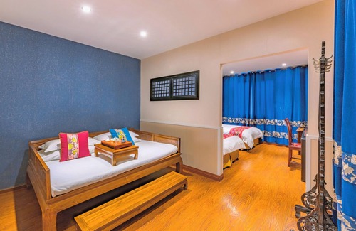 Chengdu City Centre Hotel | Chengdu Wenjun courtyard Hotel