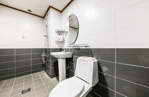Cheongju Hotel | Cheongju Wa