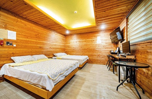 Oeseo Hotel | Cheongpyeong Pine Hotel