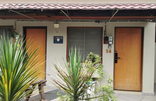 Kuarters Kampung Pandan House | Cheras-Miharja Homestay @Sunway Velocity