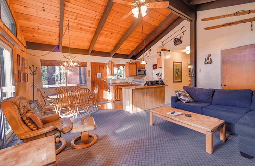 Country Club Estates House | Cherry Hills Cabin - Sleeps 6, No Pets, Family Fun!