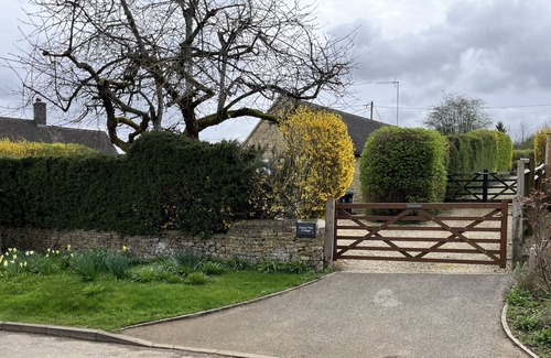Chipping Norton Cottage | Cherry Tree Cottage