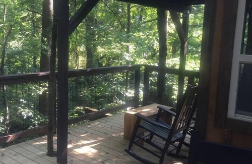 China Grove House | Cherry Treesort "Nona's Nest"