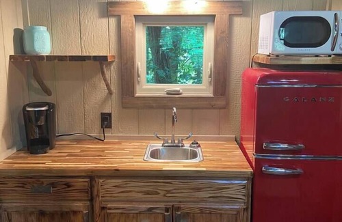 China Grove House | Cherry Treesort "The Tolson"