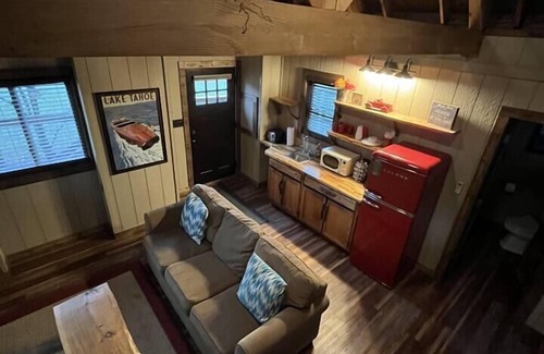 China Grove House | Cherry Treesort "Trevor's Layaway"