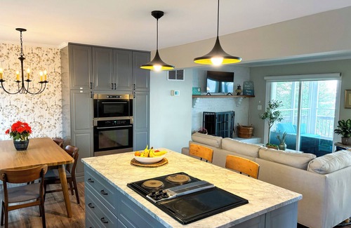 Lusby House | Chesapeake Bay Waterfront View