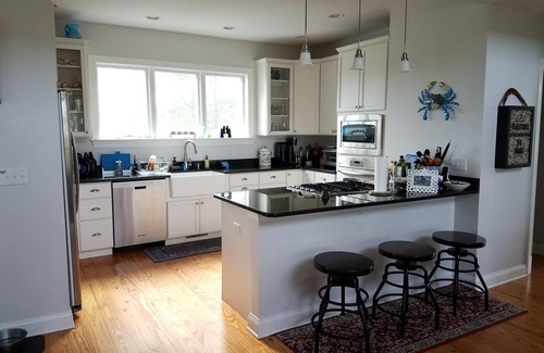 Cambridge House | Chesapeake Waterfront with Private Beach & Pool