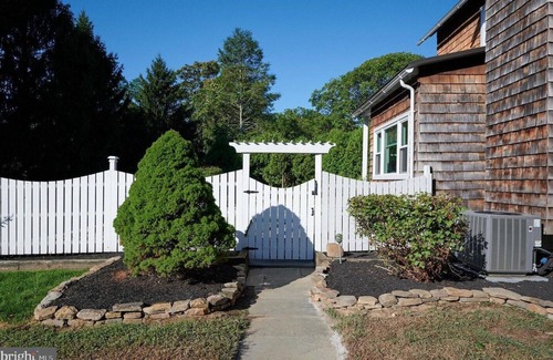 Exton House | Chester County Oasis with Pool, Modern Ammenities, Tranquil and Private