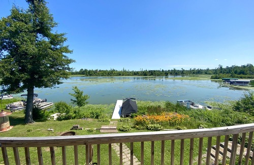 Chetek Cabin | Chetek Chain of Lakes Cabin Escape