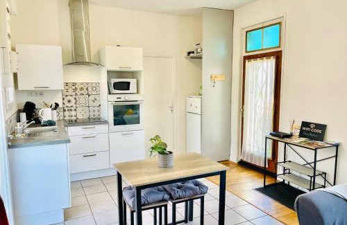 La Ferte-Saint-Aubin House | Chez Arthur