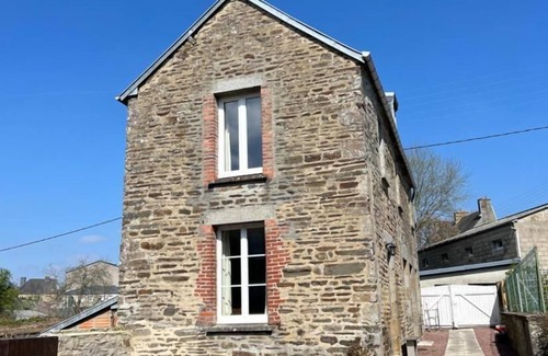 Sourdeval House | Chez Casa Holiday Accommodation in the lovely town of Sourdeval