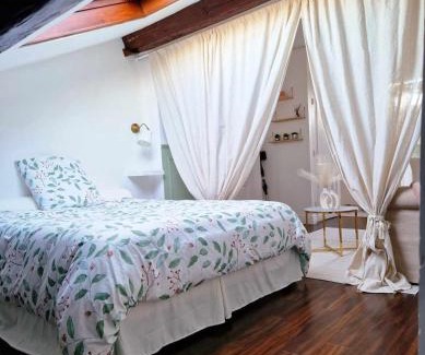 3rd Arrondissement Apartment | Chez Denise Studio Cosy Lyon